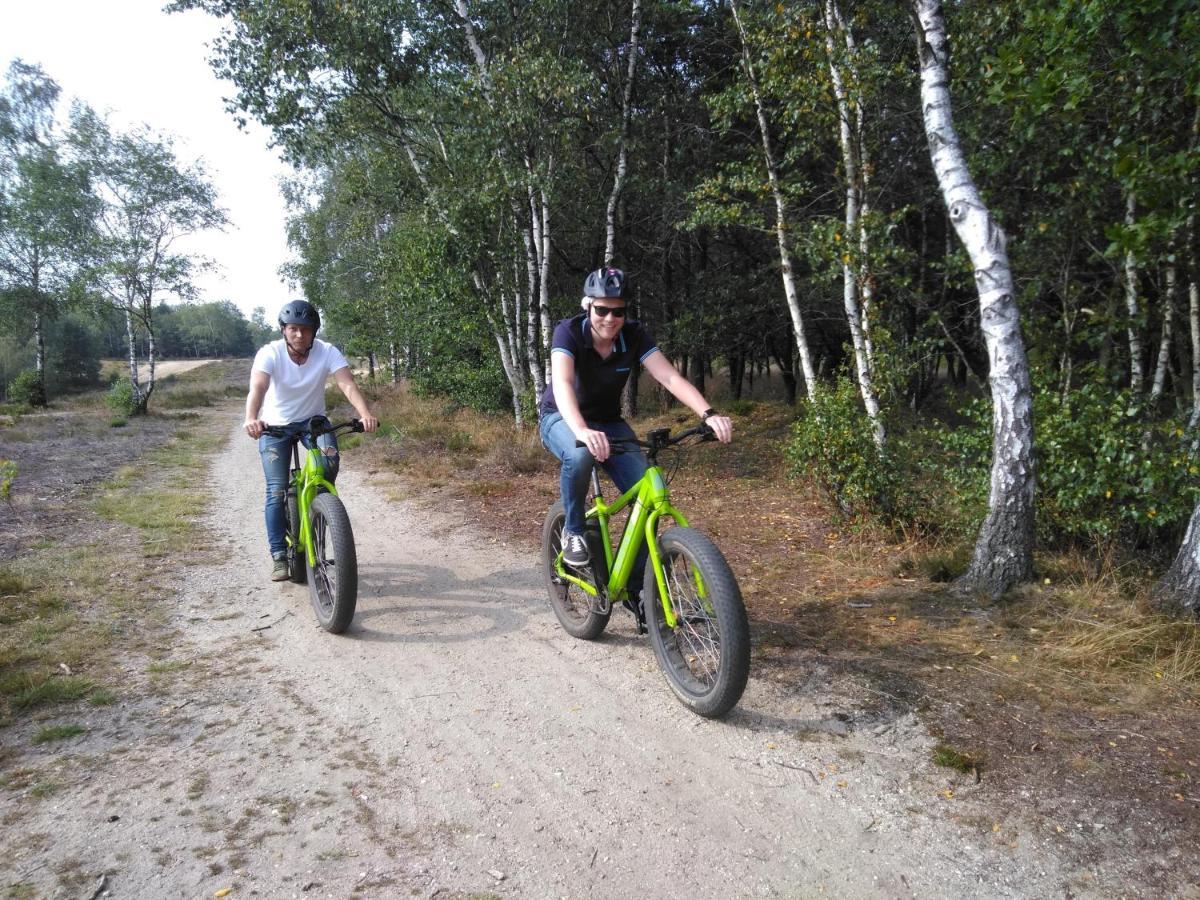 Chalet Op De Veluwe # Berk プッテン エクステリア 写真